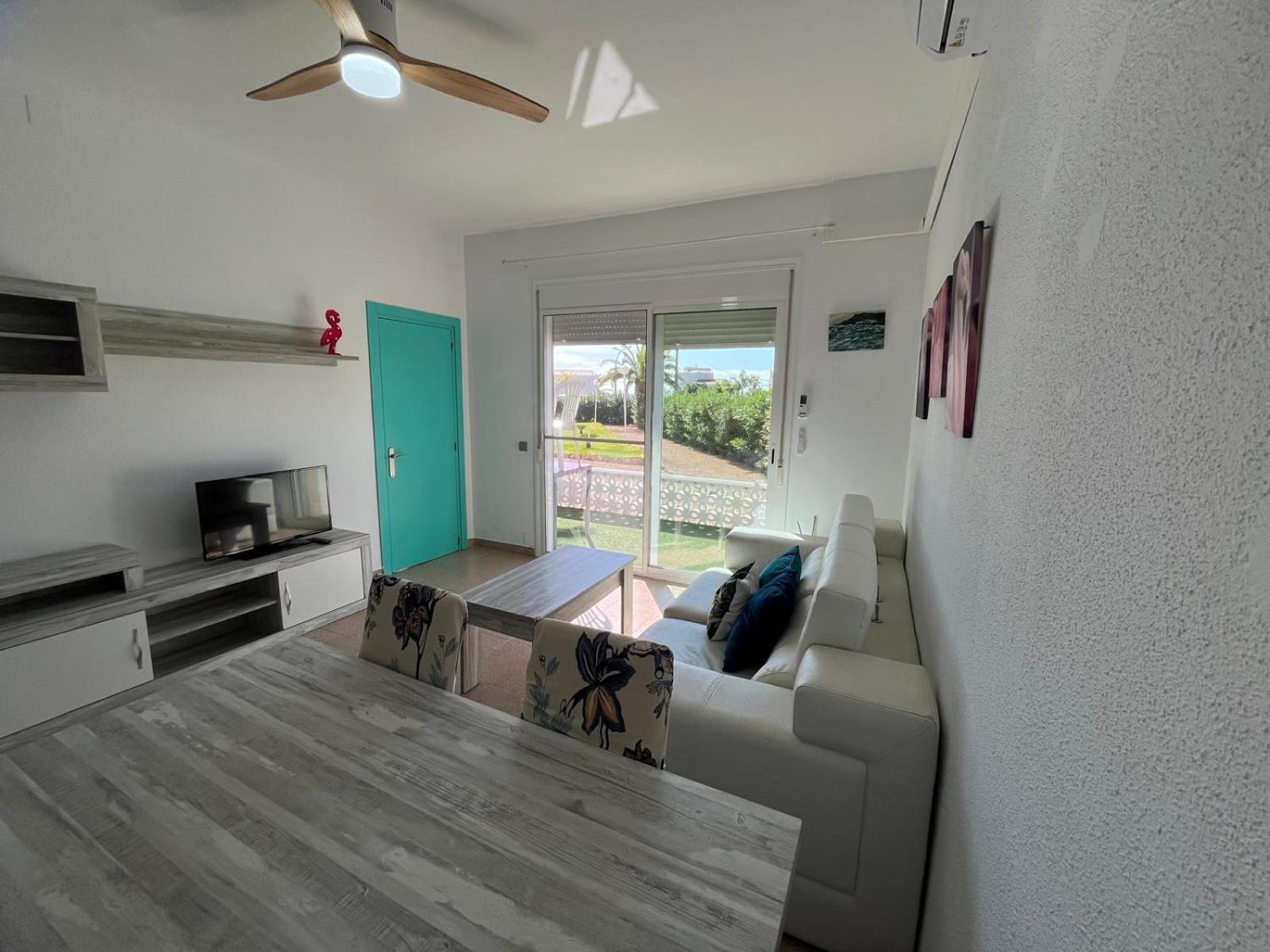 Pis La Rapita Apartment Alcanar Ngoại thất bức ảnh