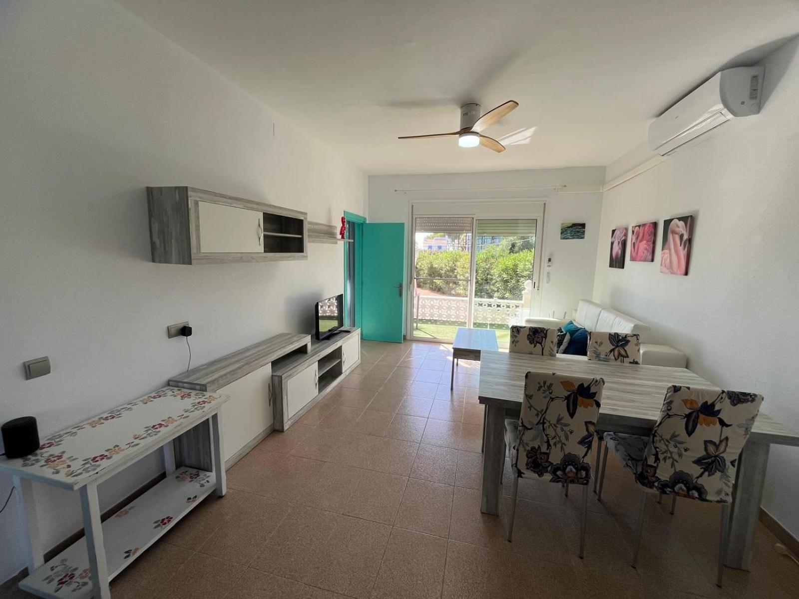 Pis La Rapita Apartment Alcanar Ngoại thất bức ảnh