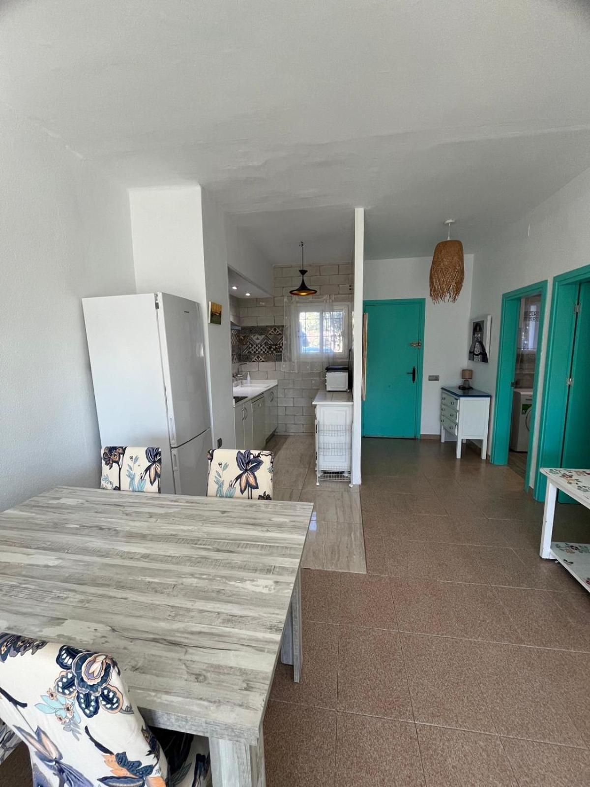 Pis La Rapita Apartment Alcanar Ngoại thất bức ảnh