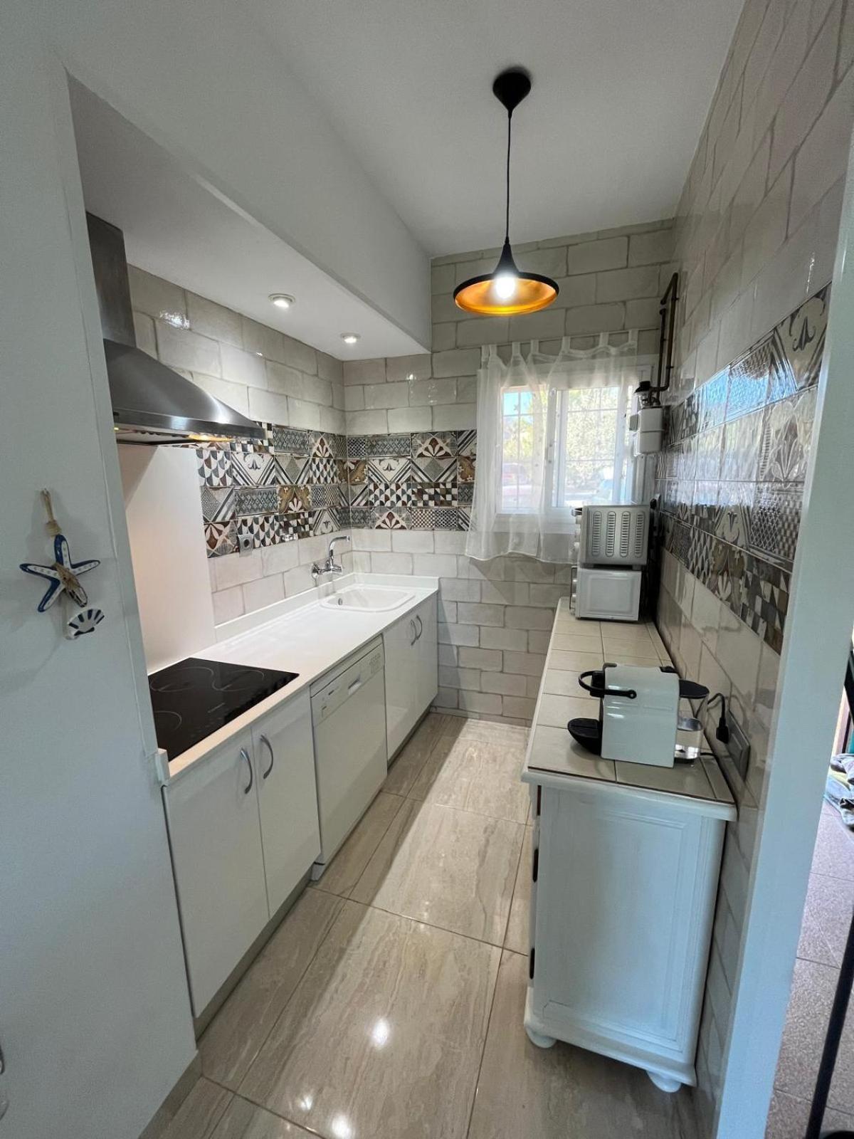 Pis La Rapita Apartment Alcanar Ngoại thất bức ảnh
