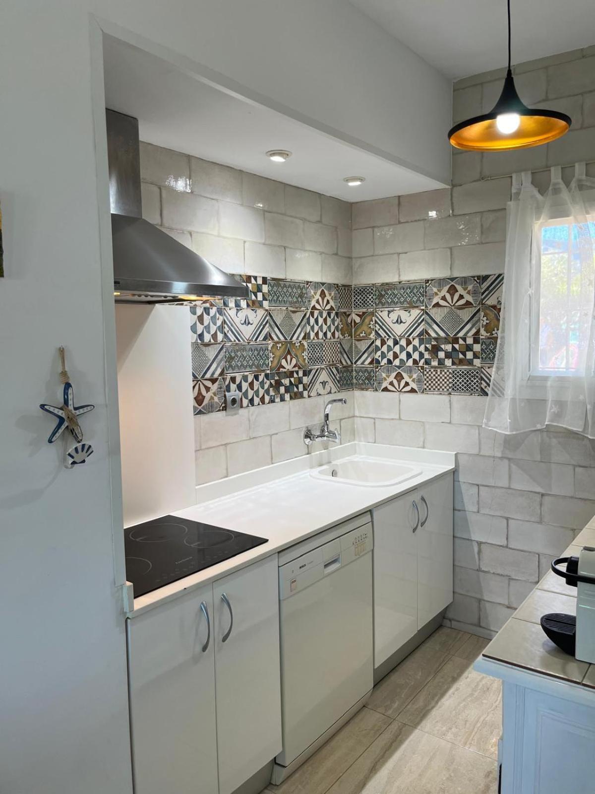 Pis La Rapita Apartment Alcanar Ngoại thất bức ảnh