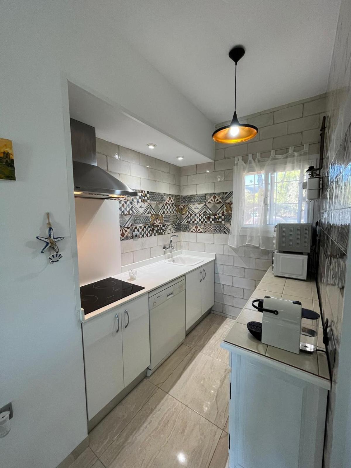 Pis La Rapita Apartment Alcanar Ngoại thất bức ảnh